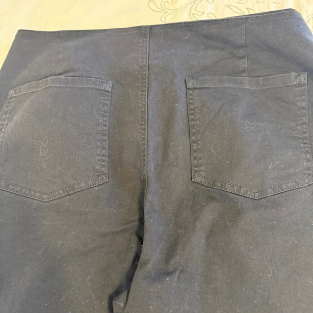 Eileen Fisher Tapered Ankle Pants w Pleats Size 10 Black Organic Cotton - Picture 4 of 9